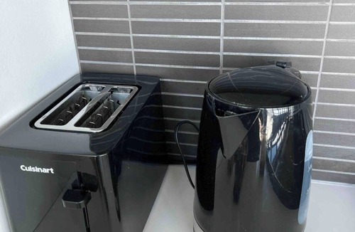 Downtown Winnipeg Condo | Skyloft Condominium Downtown/19th Floor