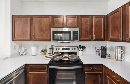 Frisco Apartment | Softly Styled 1 King +Sofa Bed Haven Frisco, TX