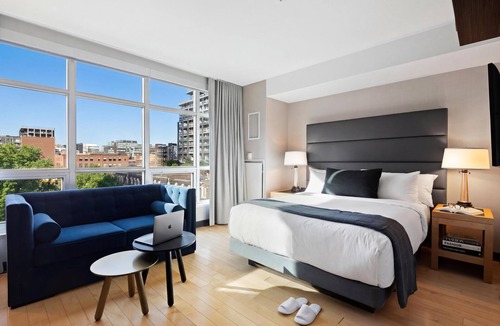 Toronto Entertainment District Hotel | Soho Hotel Toronto