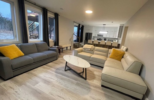 Sudbury House | South End Brand New Luxury Apartment!