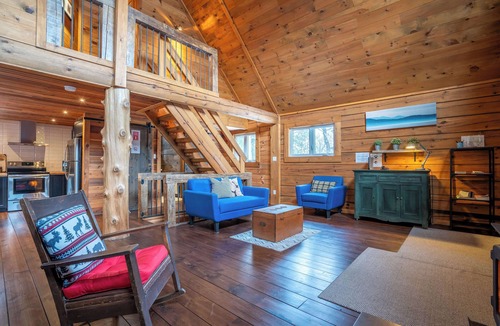 Mauricie Ski Chalet | Spa & Billard and Lake Access | Sylva sur le Lac
