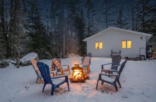 St-Adolphe-d'Howard Ski Chalet | Spa - Chalet au Ptit Bonheur
