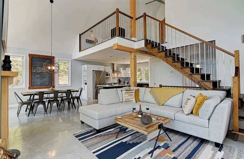 Saint Come Ski Chalet | Spa & Game Room | Le Chic Rustique