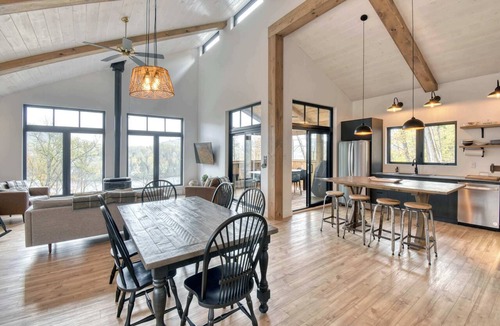 Nominingue House | Spa, Lake & Mountain | Chalet des Aigles