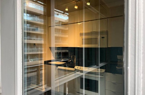 Bathurst Quay Hotel | Spacious 2BR Toronto Stay with Extra Bed and Sofa Bed. Room for everyone!