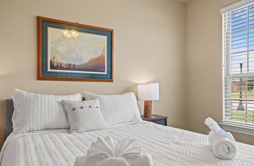 Oak Point House | Spacious 4b3bth N. Dallas home in quiet area. 30min from DFW or 41min to DAL