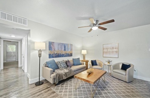 Arlington Apartment | Spacious and Stylish Apartment right near ATT Stadium