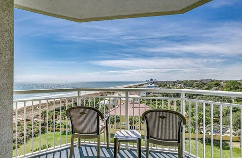 Myrtle Beach Condo | · Spacious Angle Oceanfront - Indoor Waterpark, Multiple Pools, Free Wifi