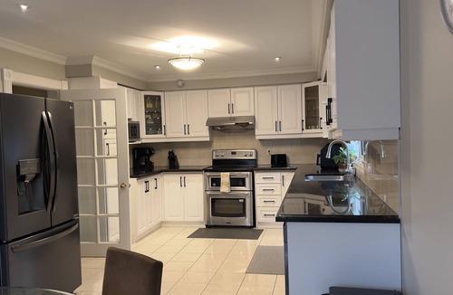 Lakeview House | Spacious Beautiful House in Mississauga, 15 minutes from Toronto PRIME LOCATION!