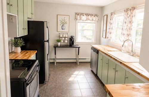 Cheyenne House | Spacious Duplex that is pet friendly