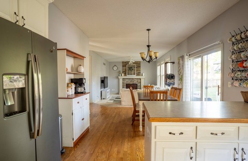 Spring Hill House | Spacious home for family fun or groups.