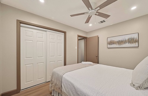 Pasadena House | Spacious Houston Retreat 15 Min to NASA, Kemah & Downtown