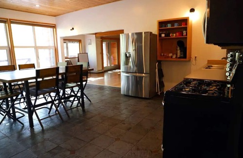 Fairbanks Bed & Breakfast | Spacious, Inviting, and Beautiful 4 Bedroom Home