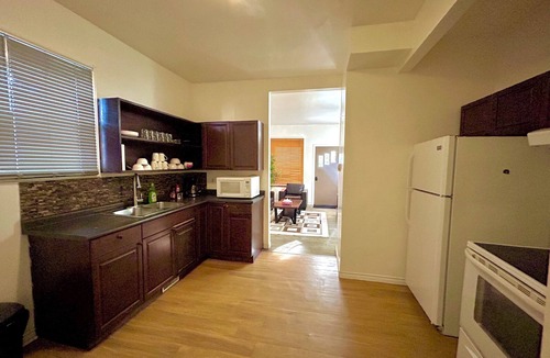 St. James House | Spacious Master Bedroom