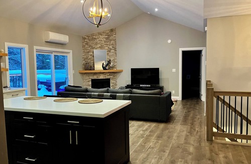 Lafontaine House | Spacious & Modern Bungalow on Cul-de-Sac: Large Deck, Wood Lot, Steps to Beach