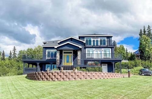 Rabbit Creek House | Spacious Mountain Escape – Hot Tub & Views