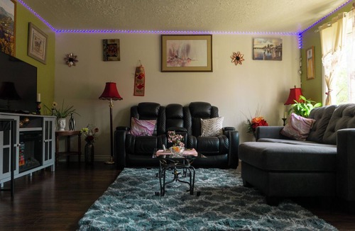 Thunder Bay Apartment | Spacious Queen Bed Home: A perfect 5-star Long Term Stay