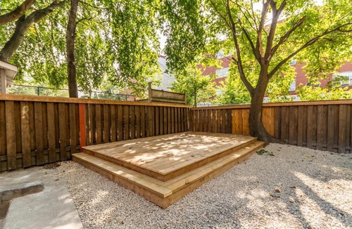Parkdale House | Spacious Room with Large TV & Standing Desk