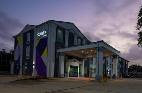 Lafayette Hotel | Spark By Hilton Lafayette South