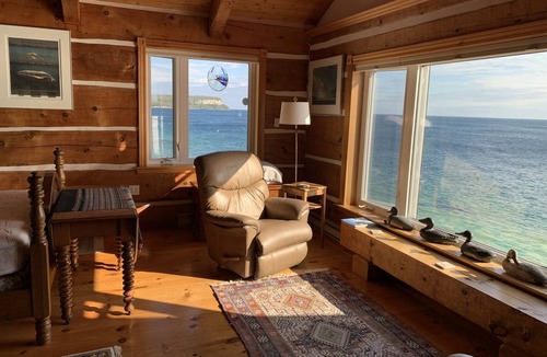 Lion's Head Cottage | Spectacular views- Stone Cottage, steps to the water, heated pool, pet friendly