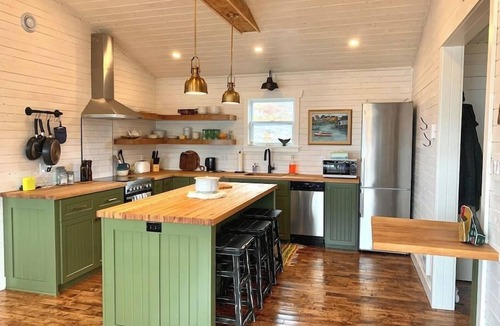 Newfoundland House | Spencer Salt-Side Cottage (Salt Harbour)