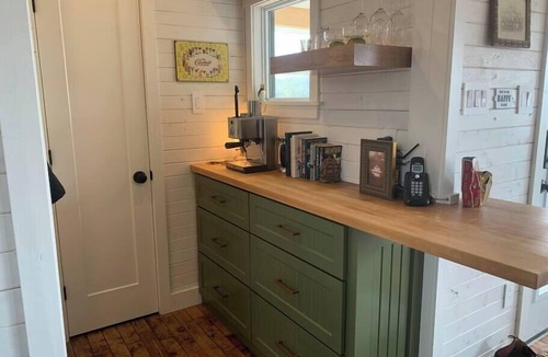 Newfoundland House | Spencer Salt-Side Cottage (Salt Harbour)
