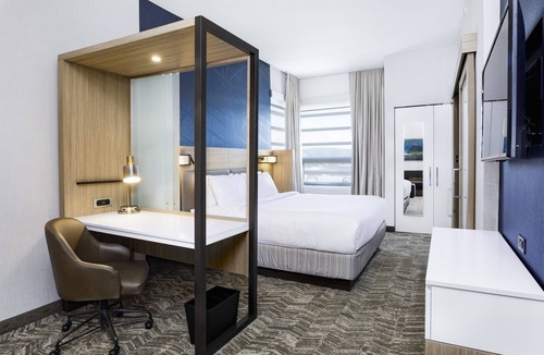 Topeka Hotel | SpringHill Suites by Marriott Topeka Southwest