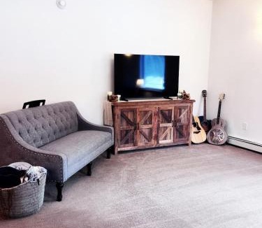 Badger House | Spruce & Aspen Retreat