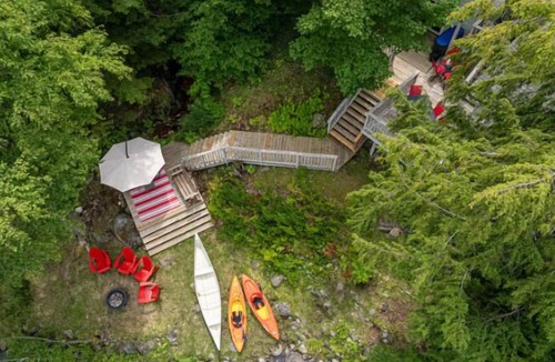 Muskoka Lakes Cottage | Starlink, Firepit, 2x Living Rm Muskoka Waterfront