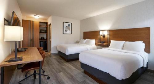 Alderwood Hotel | Stay Inn Express Toronto