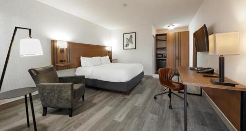 Alderwood Hotel | Stay Inn Express Toronto