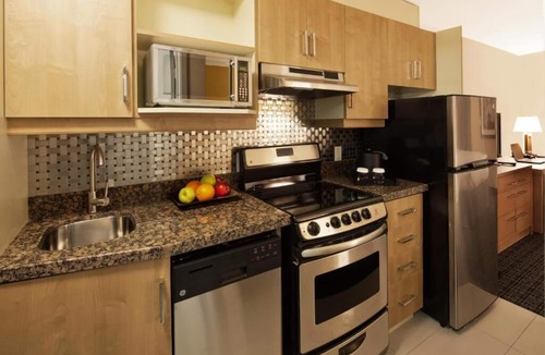 Etobicoke Hotel | Stay Inn Express Toronto