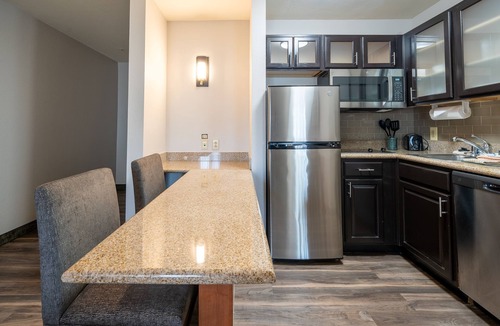 Energy Corridor Hotel | Staybridge Suites Houston West/Energy Corridor by IHG