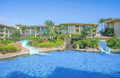Wailua Condo | Step to the Ocean From a Tropical Condo with Lazy River & Gym
