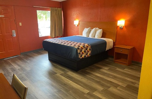 Hot Springs Hotel | Studio 6 Suites Hot Springs AR