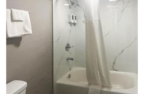 Hot Springs Hotel | Studio 6 Suites Hot Springs AR