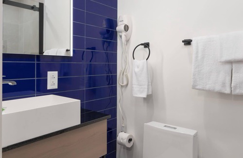 Gay Village Apartment | Studio located in the heart of downtown Montreal