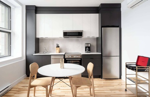 Old Montreal Apartment | Studio w/King Bed|Old Montreal