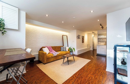 Lawrence Park South Hotel | Stylish Hotel-Style Basement Suite for Family Stays
