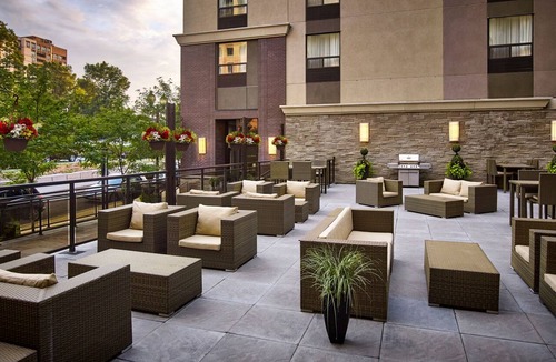 Central Hamilton Apartment | Suite w/Full Kitchen | Free Daily Breakfast