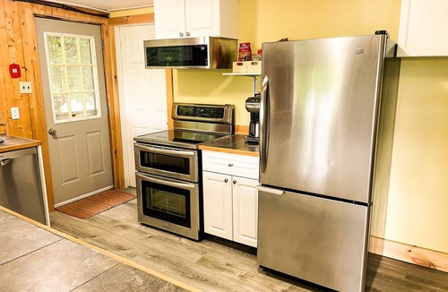 Algonquin Highlands Cottage | Summit Cottage on Kawagama Lake, Jul/Aug: weekly booking only (Sat. - Sat.)