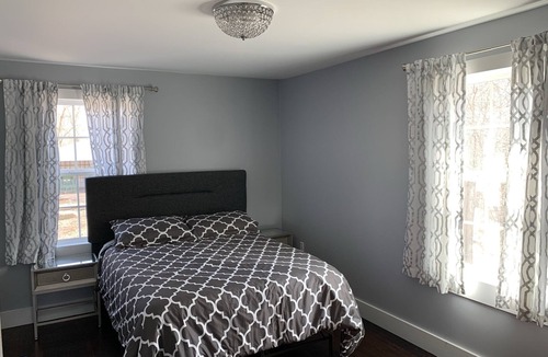 Grosse Ile House | Sundown Waterfront Carriage House