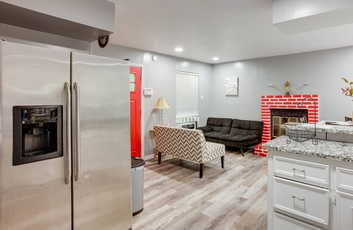 Willis House | Sunny Willis Escape w/Deck & Lake Access!