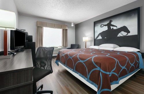 Grapevine Hotel | Super 8 by Wyndham Grapevine/DFW Airport Northwest
