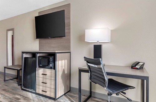Harker Heights Hotel | Super 8 by Wyndham Harker Heights Killeen/Fort Cavazos