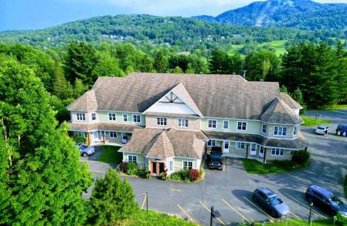 Bromont Apartment | Superbe condo - Navette de Ski Gratuite #202
