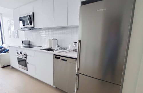 Quartier des Spectacles Apartment | Superbe Condo Neuf 100% Meublé et Équipé au Coeur du Quartier des Spectacles