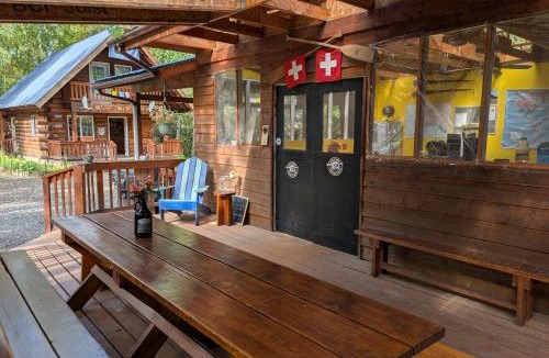 College Hostel | Sven's Basecamp Hostel
