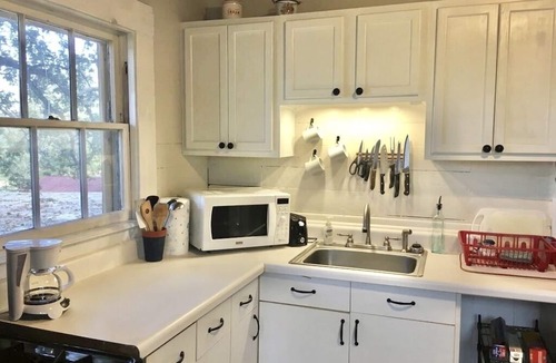 Bryan House | SweetChick Farmhouse, slight country feel with close city convenience.