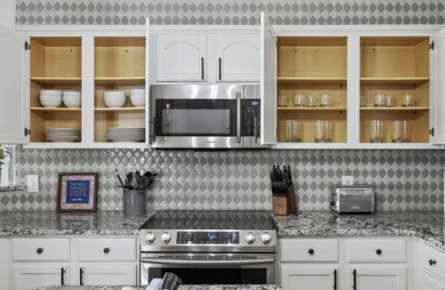 McKinney House | TCH - Spacious 5bd/2.5ba in McKinney with Office